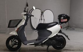 SUZUKI LETS4 CA45A