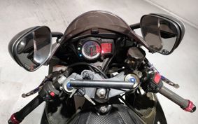 SUZUKI GSX-R750 2010 CW111