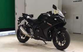 SUZUKI GSX250R