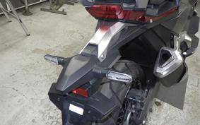 HONDA X-ADV 750 2020