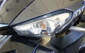 YAMAHA CYGNUS 125 XSR 3
