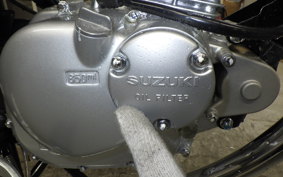 SUZUKI GN125 H