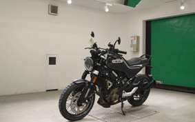 HUSQVARNA スバルトピレン401 2020