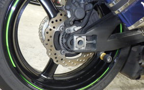 KAWASAKI ZX 10 NINJA R 2013