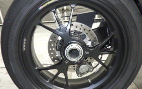 DUCATI STREETFIGHTER V4 S 2022