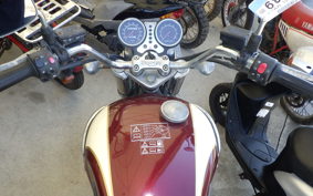 TRIUMPH THUNDERBIRD 900 1995