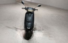 SUZUKI ADDRESS V100 CE13A