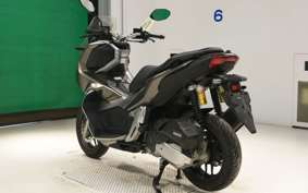 HONDA ADV150