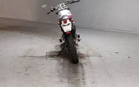 YAMAHA SEROW 225W 4JG