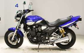 YAMAHA XJR1300 2001 RP03J