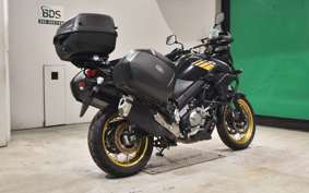 SUZUKI Vｽﾄﾛｰﾑ650XTA 2020 C733A