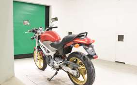 HONDA VTR 250 Gen. 2 2006 MC33