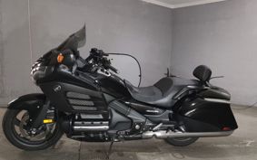 HONDA GL1800 F6B 2013 SC68