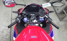 HONDA CBR600RR 2024 PC40