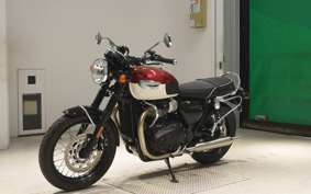 TRIUMPH BONNEVILLE T100 2022