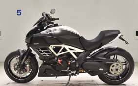 DUCATI DIAVEL AMG 2013