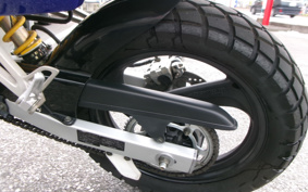 YAMAHA TDR125 DE04