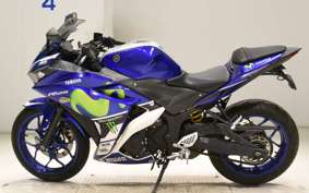 YAMAHA YZF-R25