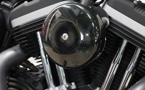 HARLEY XL883N 2009 LE2