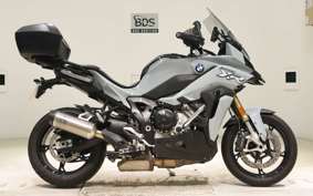 BMW S1000XR 2020