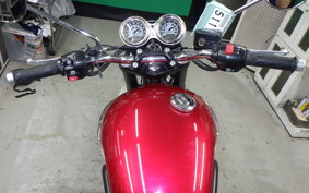 TRIUMPH BONNEVILLE T100 2022