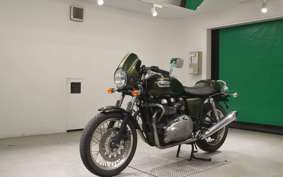 TRIUMPH THRUXTON 900 2012