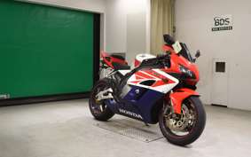 HONDA CBR1000RR 2005