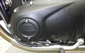 TRIUMPH STREET TWIN 2023