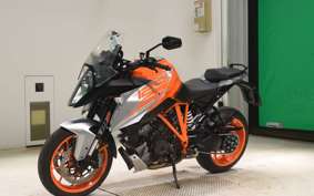 KTM 1290 SUPER DUKE GT 2020