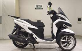 YAMAHA TRICITY 125 SE82J