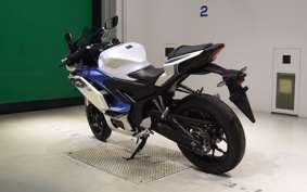 YAMAHA YZF R-3 2025 RH25J