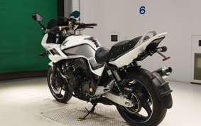 HONDA CB400 SUPER BOLDOR VTEC 2010 NC42
