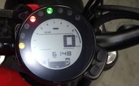 YAMAHA XSR700 2021