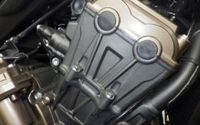 HONDA CB650R E-Clutch 2024 RH17