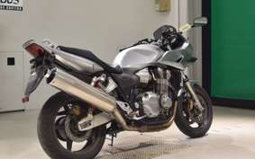 HONDA CB1300SB SUPER BOLDOR A 2006 SC54