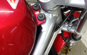 HONDA VTR 250 Gen. 2 MC33