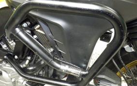 SUZUKI Vストローム650XTA 2017