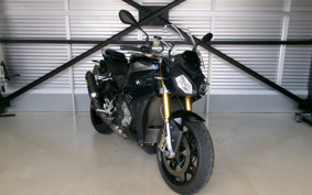 BMW S1000R 2015 0D02