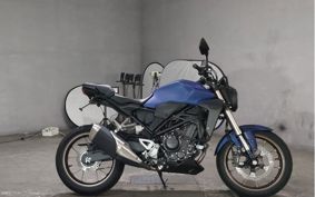 HONDA CB250R MC52