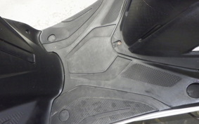 YAMAHA CYGNUS 125 XSR 3 1998 SEA5J