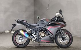 HONDA CBR400R NC56