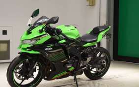 KAWASAKI ZX-25R 2004 ZX250E