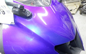 YAMAHA YZF-R15 2025