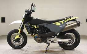 HUSQVARNA 701SM 2025