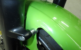 KAWASAKI ZRX400 2001 ZR400E