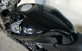 HONDA HORNET 250 MC31