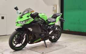 KAWASAKI ZX-25R ZX250E