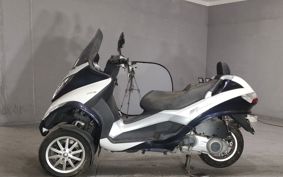 PIAGGIO MP3 250 RL ZAPM4720