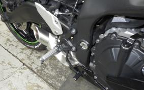 KAWASAKI ZX-25R
