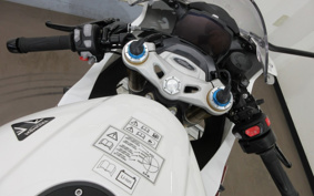 TRIUMPH  TRIUMPH SPEED TRIPLE 1200RR 2023 S3P02S